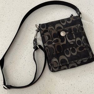 NWOT Coach crossbody bag.